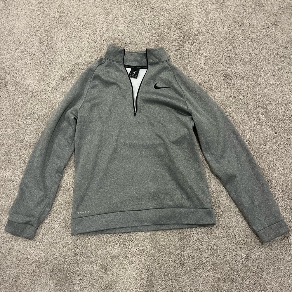 Grey Nike quarter zip. Size Medium. Doesn’t fit anymore.